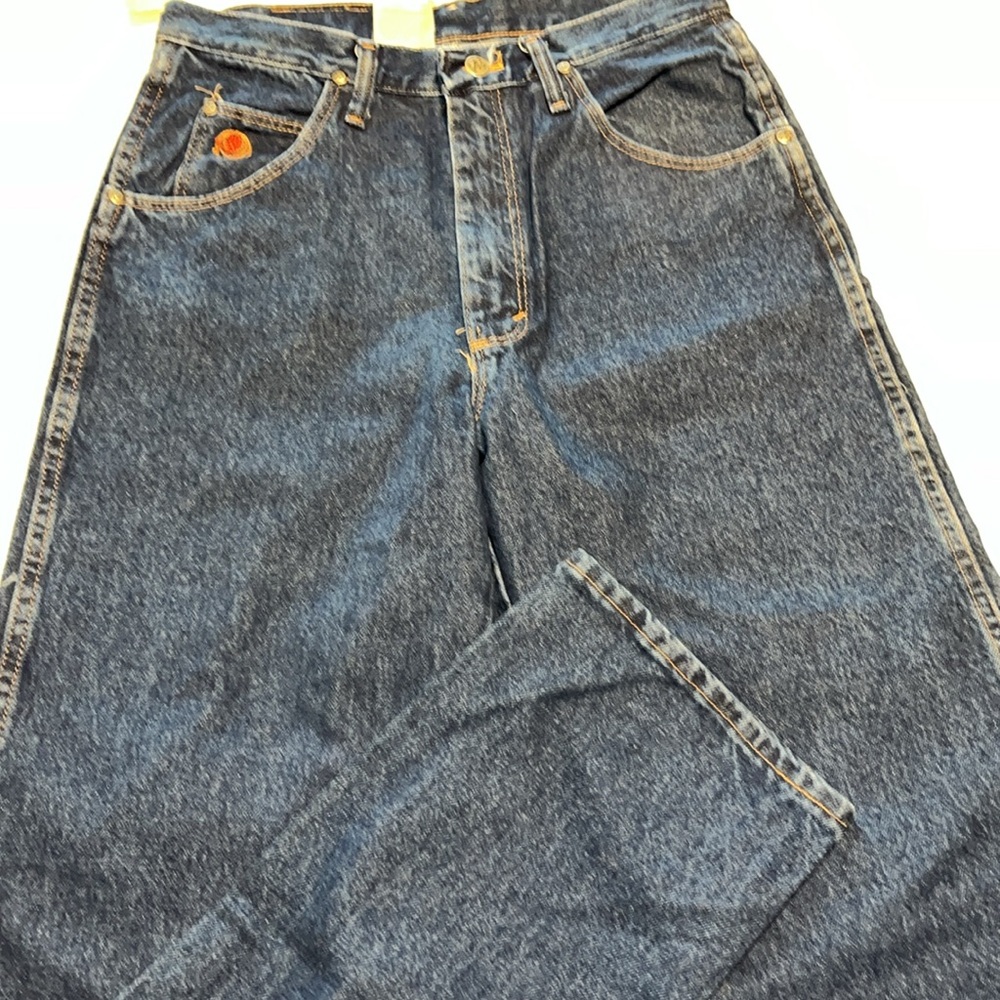 42 x 30 New with tags “20X”  Wrangler Jeans “TwentyX”